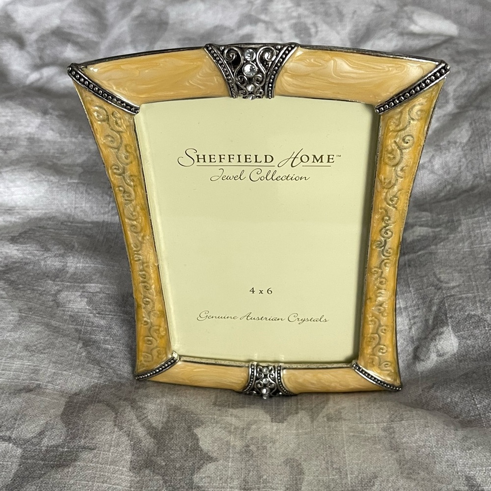 Sheffield Home Jewel Collection Yellow Silver Metal Picture